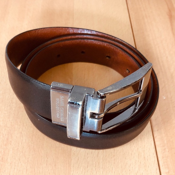 Daniel Cremieux Genuine Italian Leather Rotating Buckle Reversible Belt - Picture 2 of 6